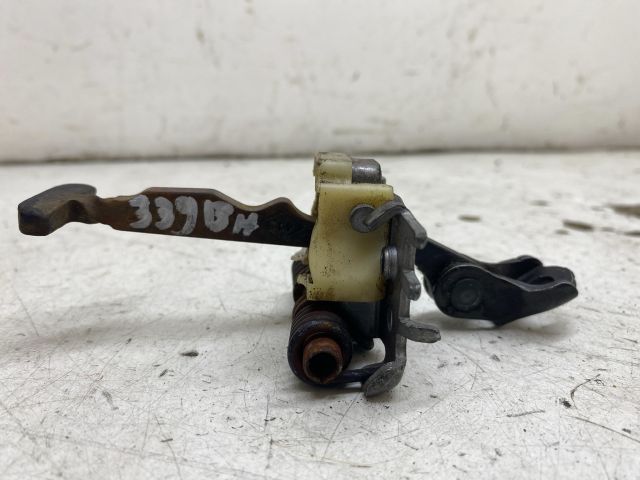 bontott RENAULT LAGUNA III Bal hátsó Ajtóhatároló