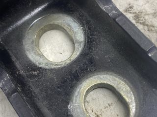 bontott RENAULT LAGUNA III Bal hátsó Alsó Zsanér