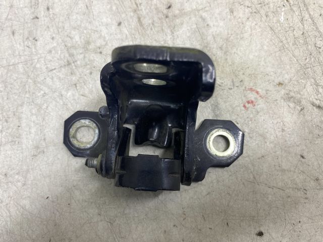 bontott RENAULT LAGUNA III Bal hátsó Felső Zsanér