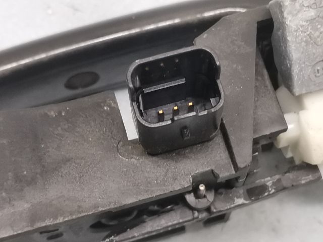 bontott RENAULT LAGUNA III Bal hátsó Külső Kilincs