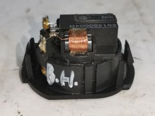 bontott RENAULT LAGUNA III Bal hátsó Magassugárzó Hangszóró