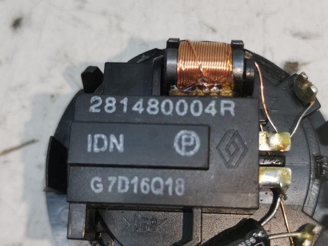 bontott RENAULT LAGUNA III Bal hátsó Magassugárzó Hangszóró