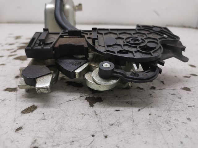 bontott RENAULT LAGUNA III Bal hátsó Ülés Rögzítő