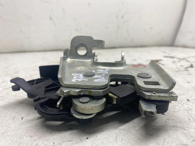 bontott RENAULT LAGUNA III Bal hátsó Ülés Rögzítő