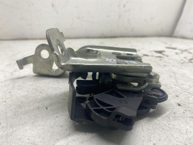 bontott RENAULT LAGUNA III Bal hátsó Ülés Rögzítő