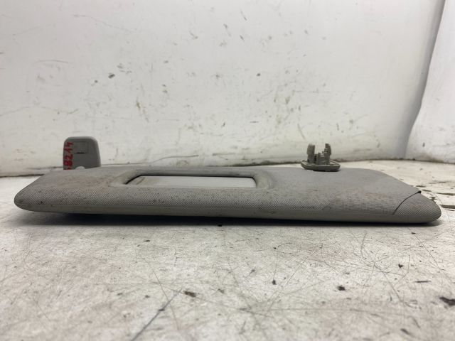 bontott RENAULT LAGUNA III Bal Napellenző