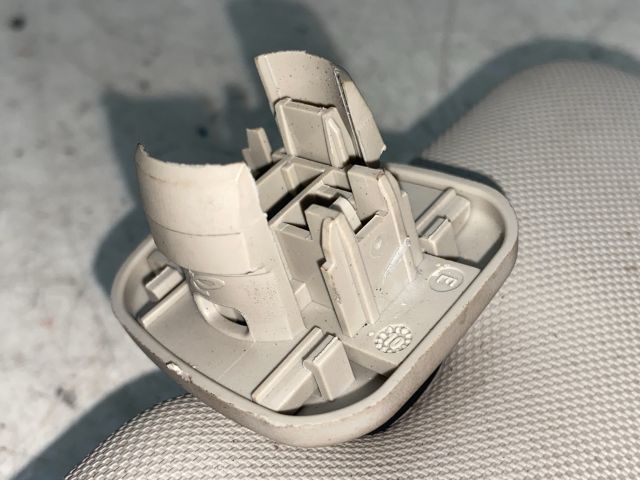 bontott RENAULT LAGUNA III Bal Napellenző