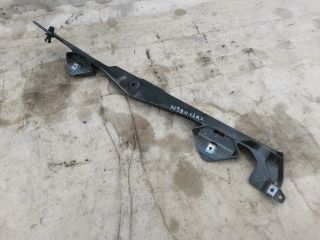 bontott RENAULT LAGUNA III Bal Sárvédő Oldaltartó