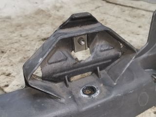 bontott RENAULT LAGUNA III Bal Sárvédő Oldaltartó