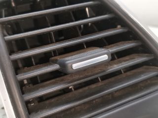 bontott RENAULT LAGUNA III Bal Szellőző