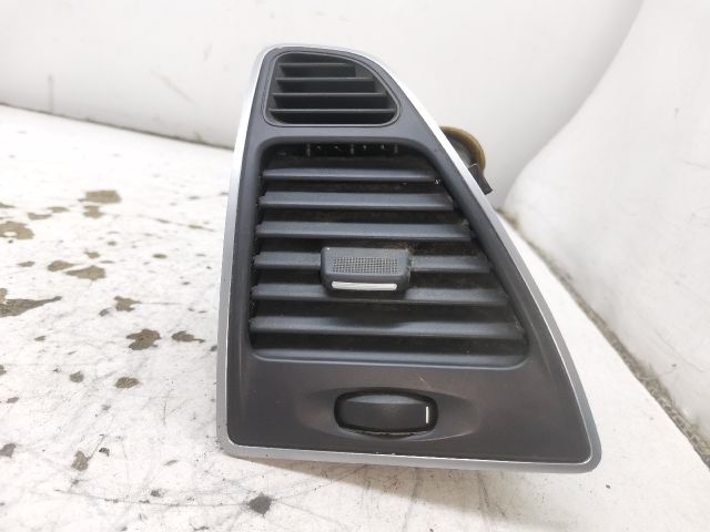 bontott RENAULT LAGUNA III Bal Szellőző