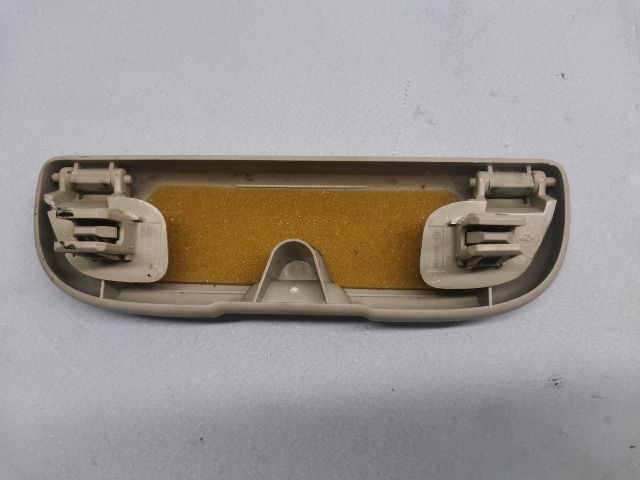 bontott RENAULT LAGUNA III Bal Szemüvegtartó