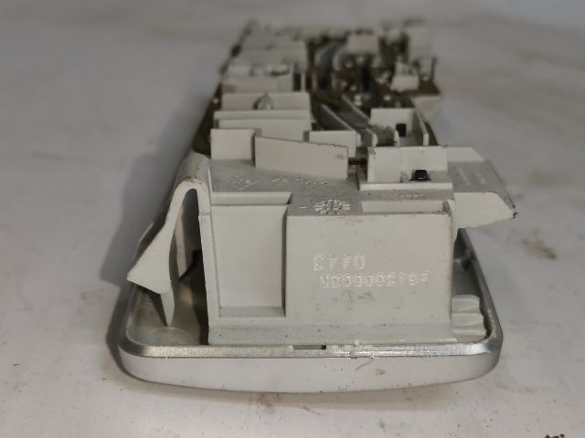 bontott RENAULT LAGUNA III Beltér Világítás Első