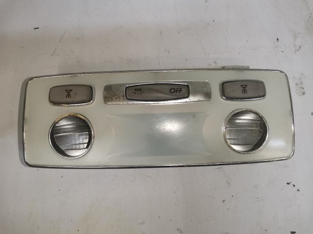 bontott RENAULT LAGUNA III Beltér Világítás Első