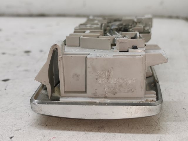 bontott RENAULT LAGUNA III Beltér Világítás Első