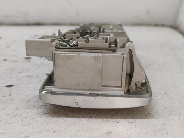 bontott RENAULT LAGUNA III Beltér Világítás Első