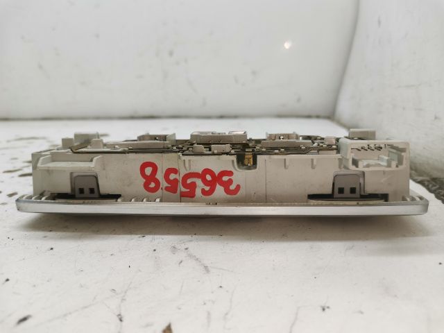 bontott RENAULT LAGUNA III Beltér Világítás Első