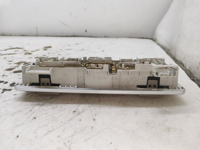 bontott RENAULT LAGUNA III Beltér Világítás Első