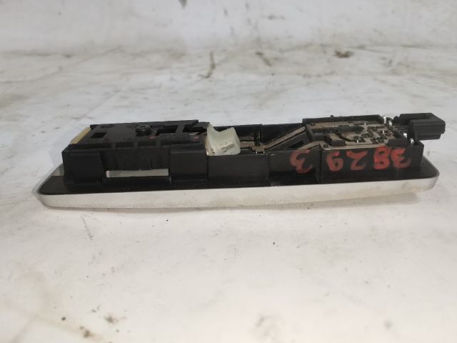 bontott RENAULT LAGUNA III Beltér Világítás Hátsó