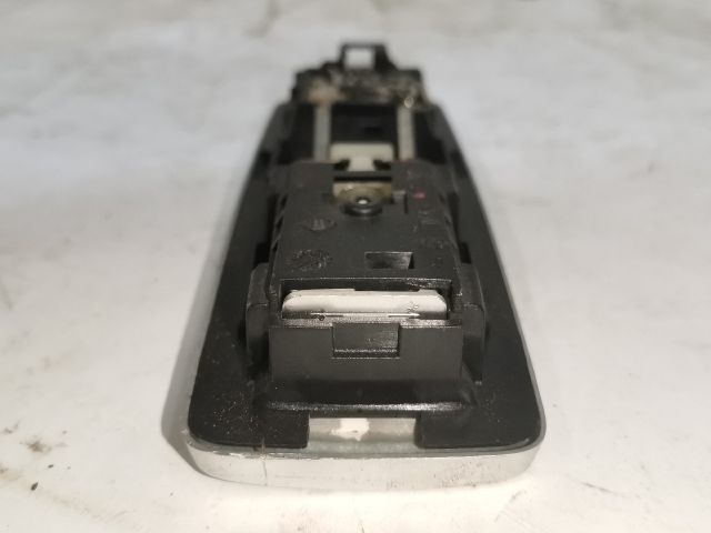 bontott RENAULT LAGUNA III Beltér Világítás Hátsó