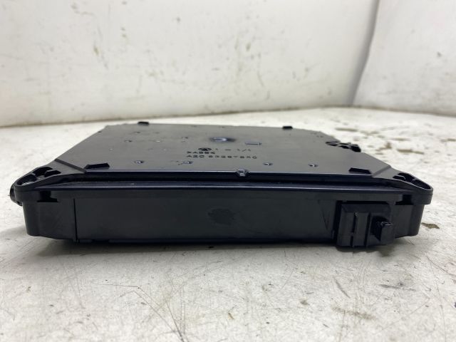 bontott RENAULT LAGUNA III Biztosítéktábla Utastér