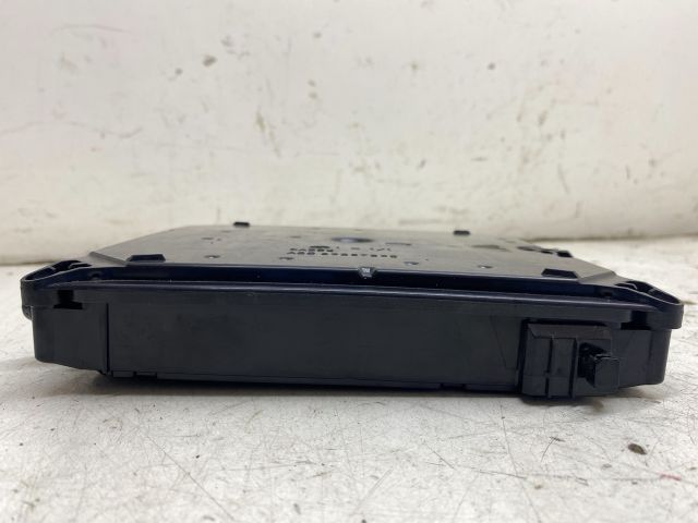 bontott RENAULT LAGUNA III Biztosítéktábla Utastér