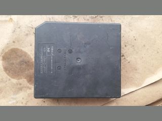 bontott RENAULT LAGUNA III Biztosítéktábla Utastér