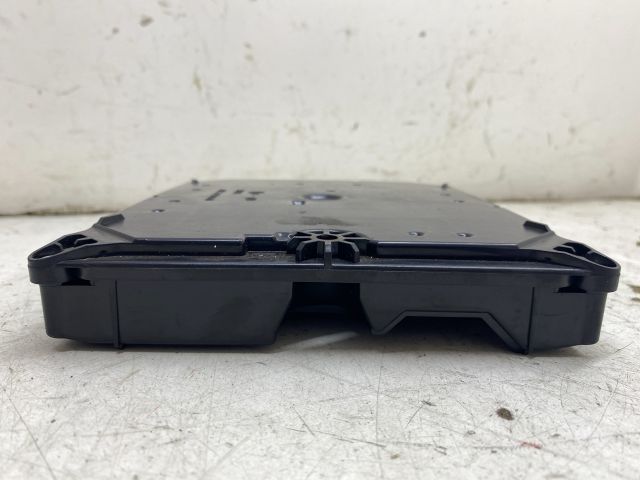 bontott RENAULT LAGUNA III Biztosítéktábla Utastér