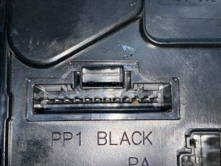 bontott RENAULT LAGUNA III Biztosítéktábla Utastér