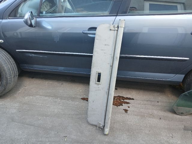 bontott RENAULT LAGUNA III Csomagtér Roló