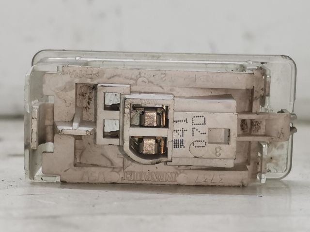 bontott RENAULT LAGUNA III Csomagtér Világítás