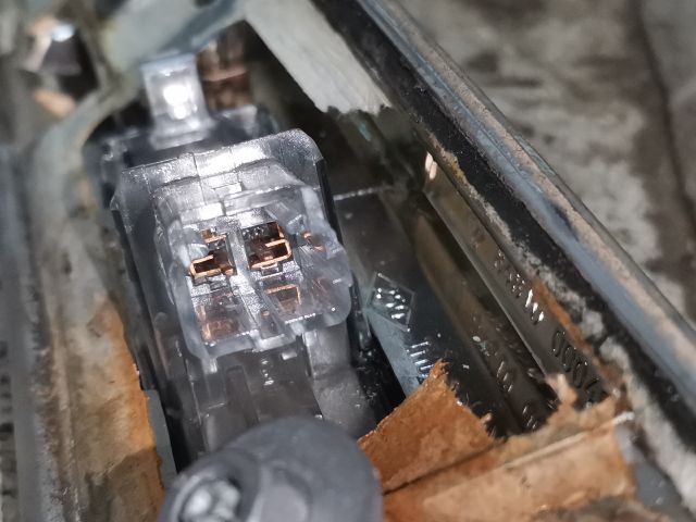 bontott RENAULT LAGUNA III Csomagtérajtó Díszléc