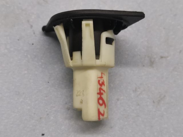 bontott RENAULT LAGUNA III Csomagtérajtó Kapcsoló