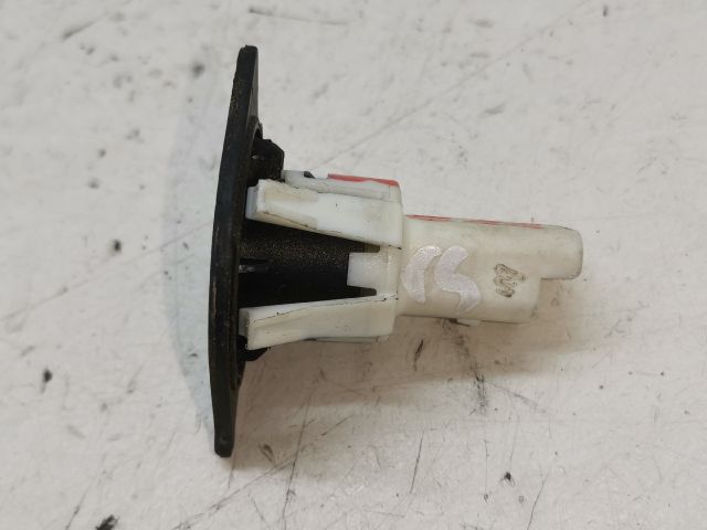 bontott RENAULT LAGUNA III Csomagtérajtó Kapcsoló