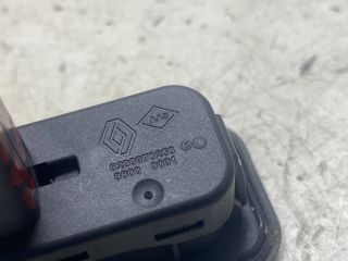 bontott RENAULT LAGUNA III Csomagtérajtó Kilincs