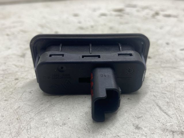 bontott RENAULT LAGUNA III Csomagtérajtó Kilincs