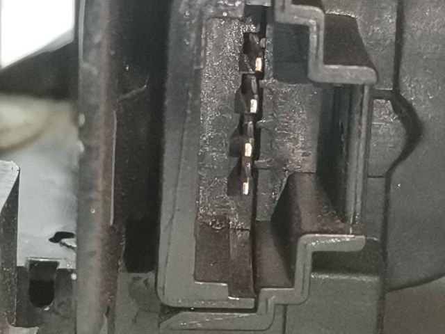 bontott RENAULT LAGUNA III Csomagtérajtó Zárszerkezet