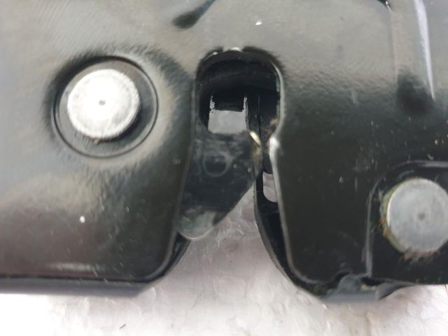 bontott RENAULT LAGUNA III Csomagtérajtó Zárszerkezet