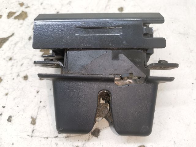 bontott RENAULT LAGUNA III Csomagtérajtó Zárszerkezet