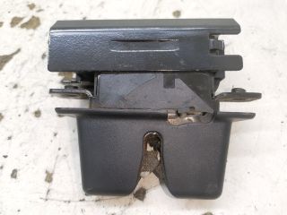 bontott RENAULT LAGUNA III Csomagtérajtó Zárszerkezet