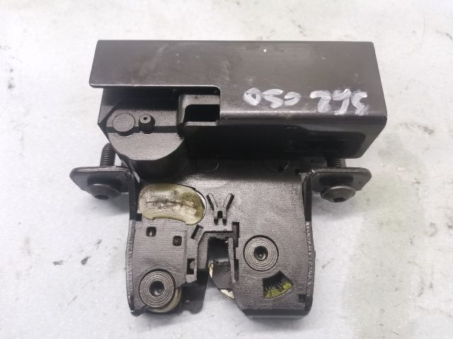 bontott RENAULT LAGUNA III Csomagtérajtó Zárszerkezet