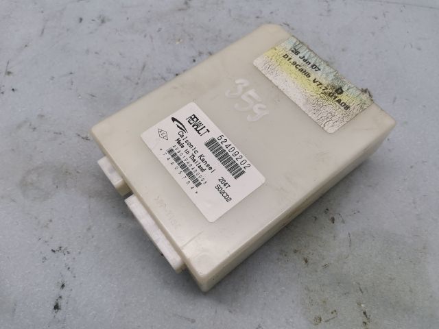 bontott RENAULT LAGUNA III Elektronika (Magában)