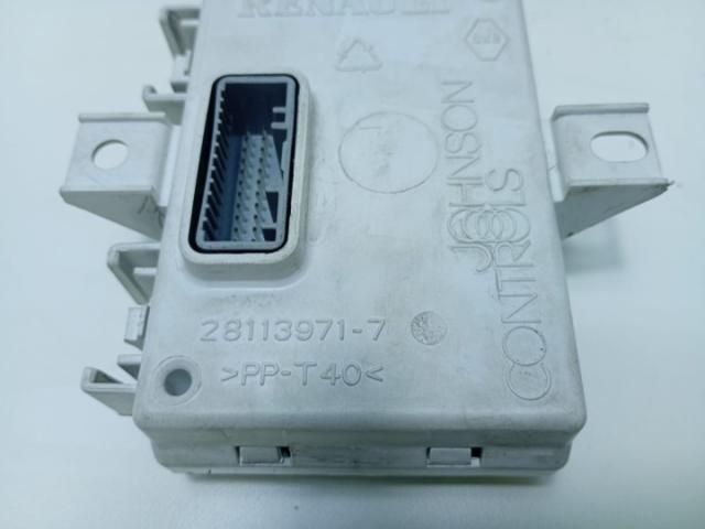 bontott RENAULT LAGUNA III Elektronika (Magában)