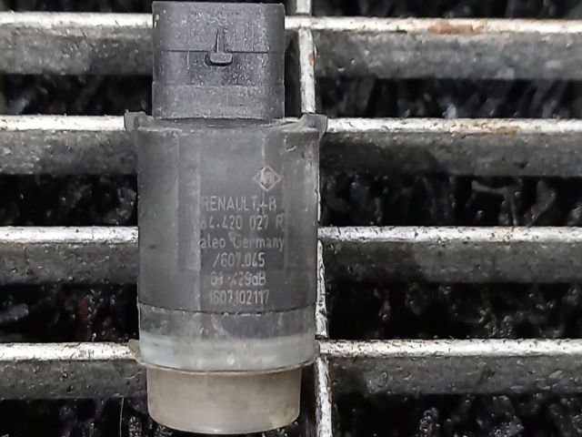 bontott RENAULT LAGUNA III Első Tolatóradar Fej