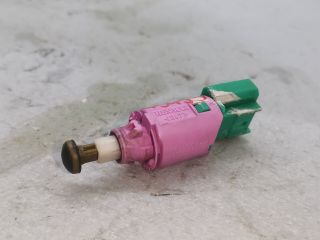 bontott RENAULT LAGUNA III Fék Pedál Kapcsoló