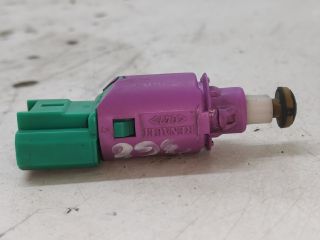 bontott RENAULT LAGUNA III Fék Pedál Kapcsoló