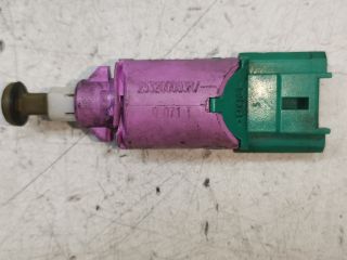 bontott RENAULT LAGUNA III Fék Pedál Kapcsoló