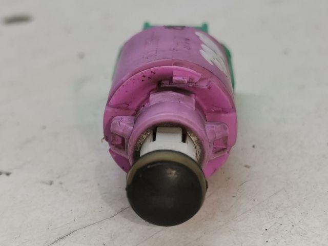 bontott RENAULT LAGUNA III Fék Pedál Kapcsoló