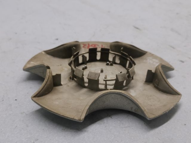 bontott RENAULT LAGUNA III Felniközép (1 db)