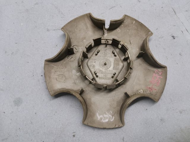 bontott RENAULT LAGUNA III Felniközép (1 db)